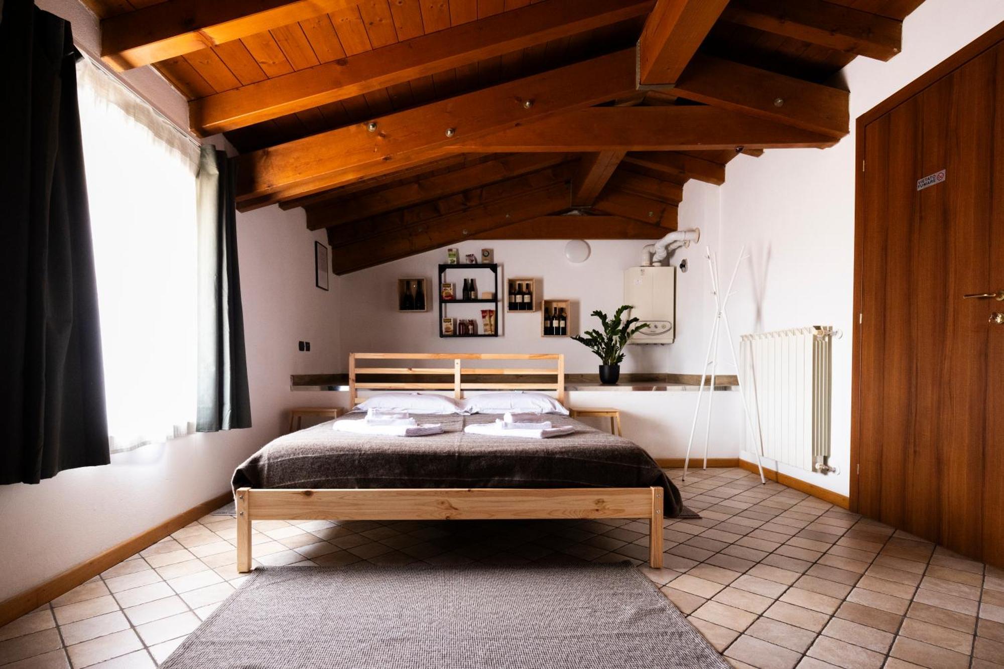 Traditional Italian House - Franciacorta Rovato Exterior photo